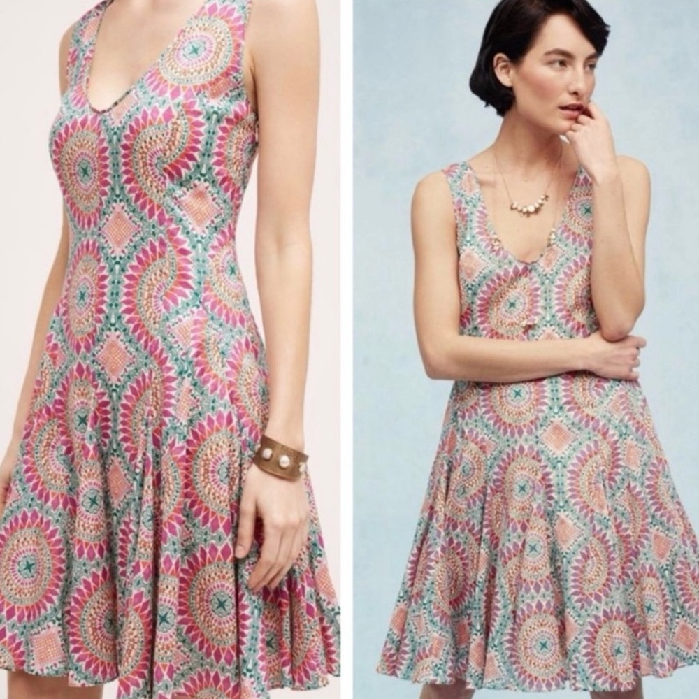 Anthropologie HD in Paris South Island Medaillon Dress Size 12